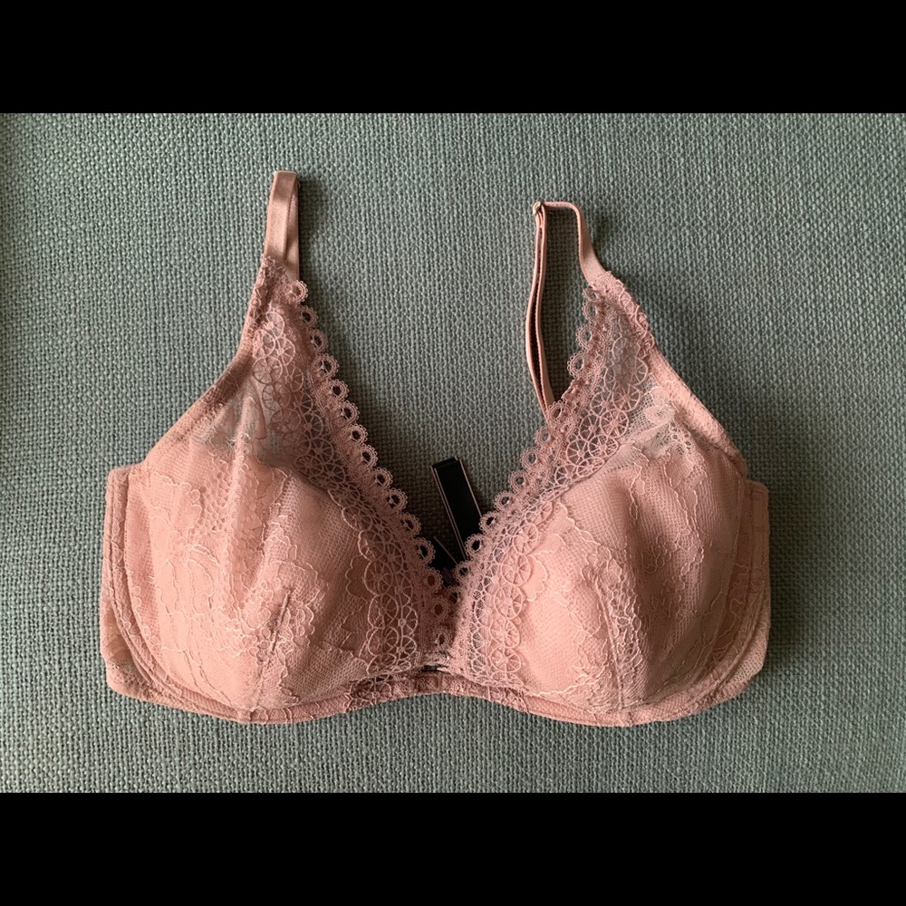 Victoria’s Secret Very Sexy Unlined Plunge